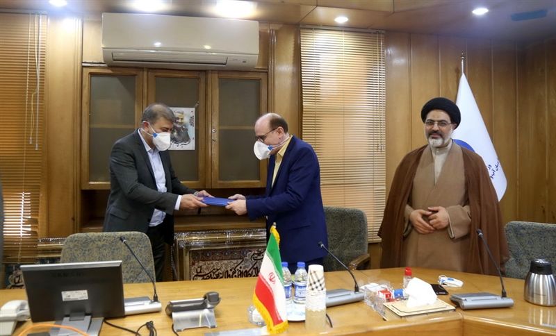  تقدیر از دو عضو بازنشسته هیئت مدیره سازمان آب و برق خوزستان در آخرین جلسه معاونان و مشاوران در سال ۱۳۹۸