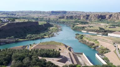 بازدید وزیر نیرو از سدهای استان