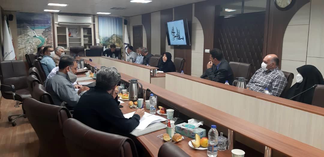 جلسه مجمع عمومی سالانه شرکت بهره برداری مارون در سازمان آب و برق خوزستان برگزار شد 