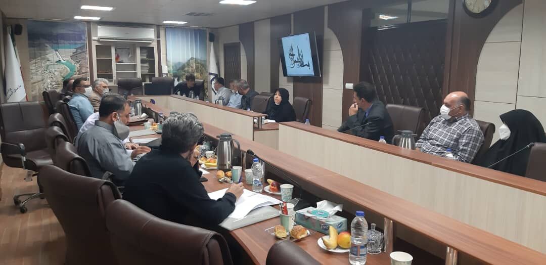 جلسه مجمع عمومی سالانه شرکت بهره برداری مارون در سازمان آب و برق خوزستان برگزار شد 