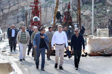  گزارش تصویری بازدید مدیرعامل سازمان آب و برق خوزستان از سد و نیروگاه مسجد سلیما ن/ 23 آذرماه 98 