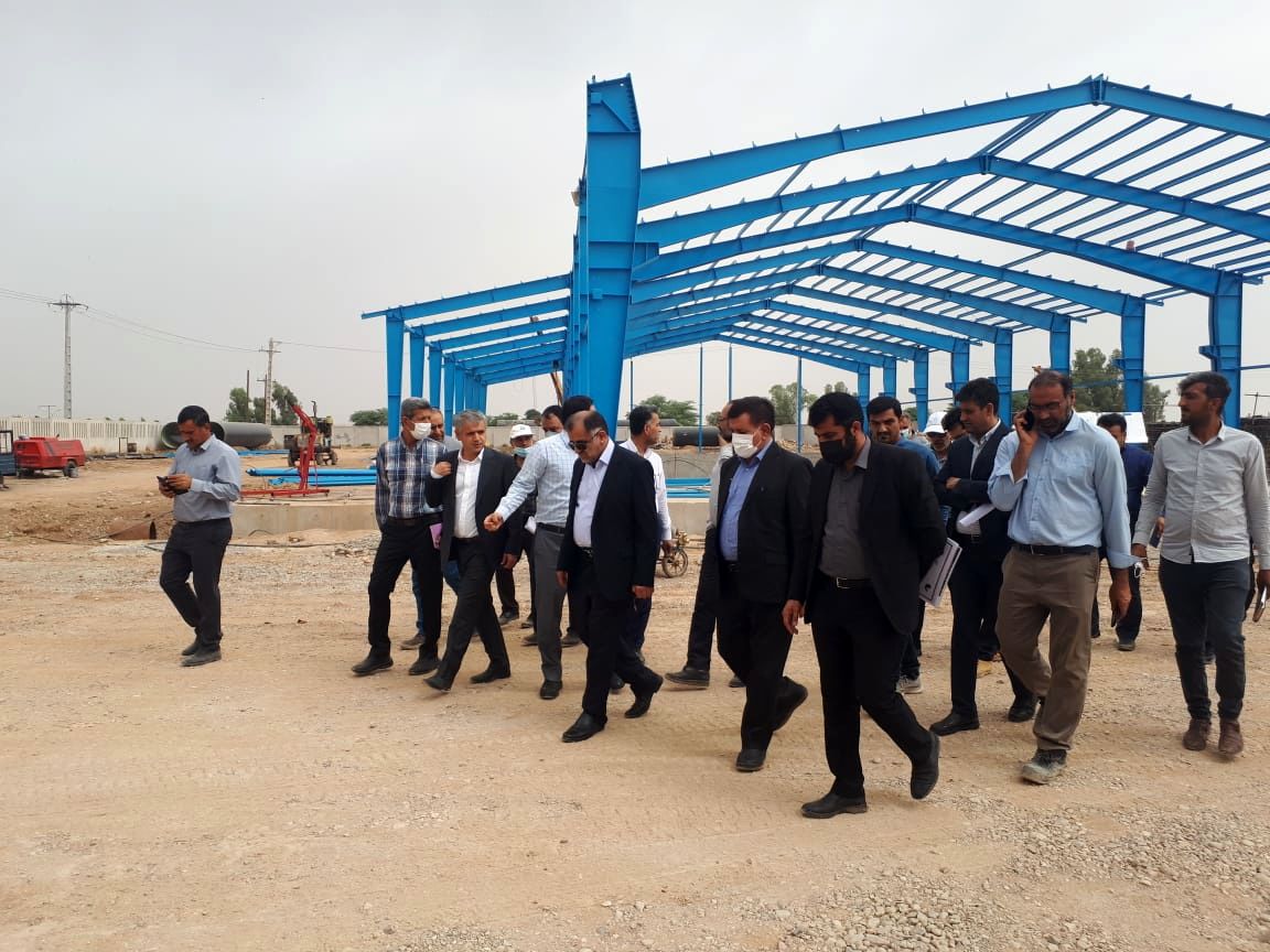 بازدید مدیرعامل سازمان آب و برق خوزستان از ایستگاه پمپاژ w2