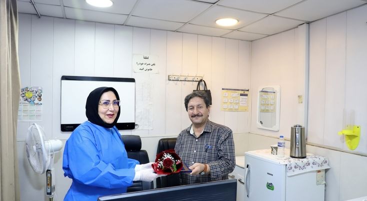 گزارش تصویری تقدیر از پزشکان مرکز پزشکی صنعت آب و برق خوزستان بمناسبت روز پزشک