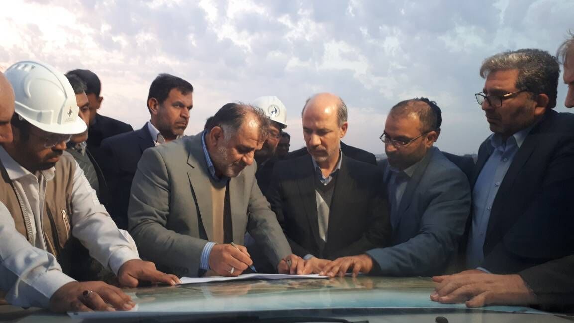 وزیر نیرو از سد و قفل کشتی رانی مارد بازدید کرد