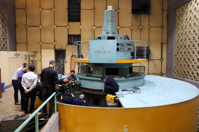 تعویض قطب‌های معیوب واحد شماره ۸ نیروگاه سد دز با موفقیت انجام شد