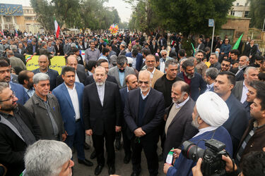 edited-rahpeymaie 22 bahman (85) (resize)
