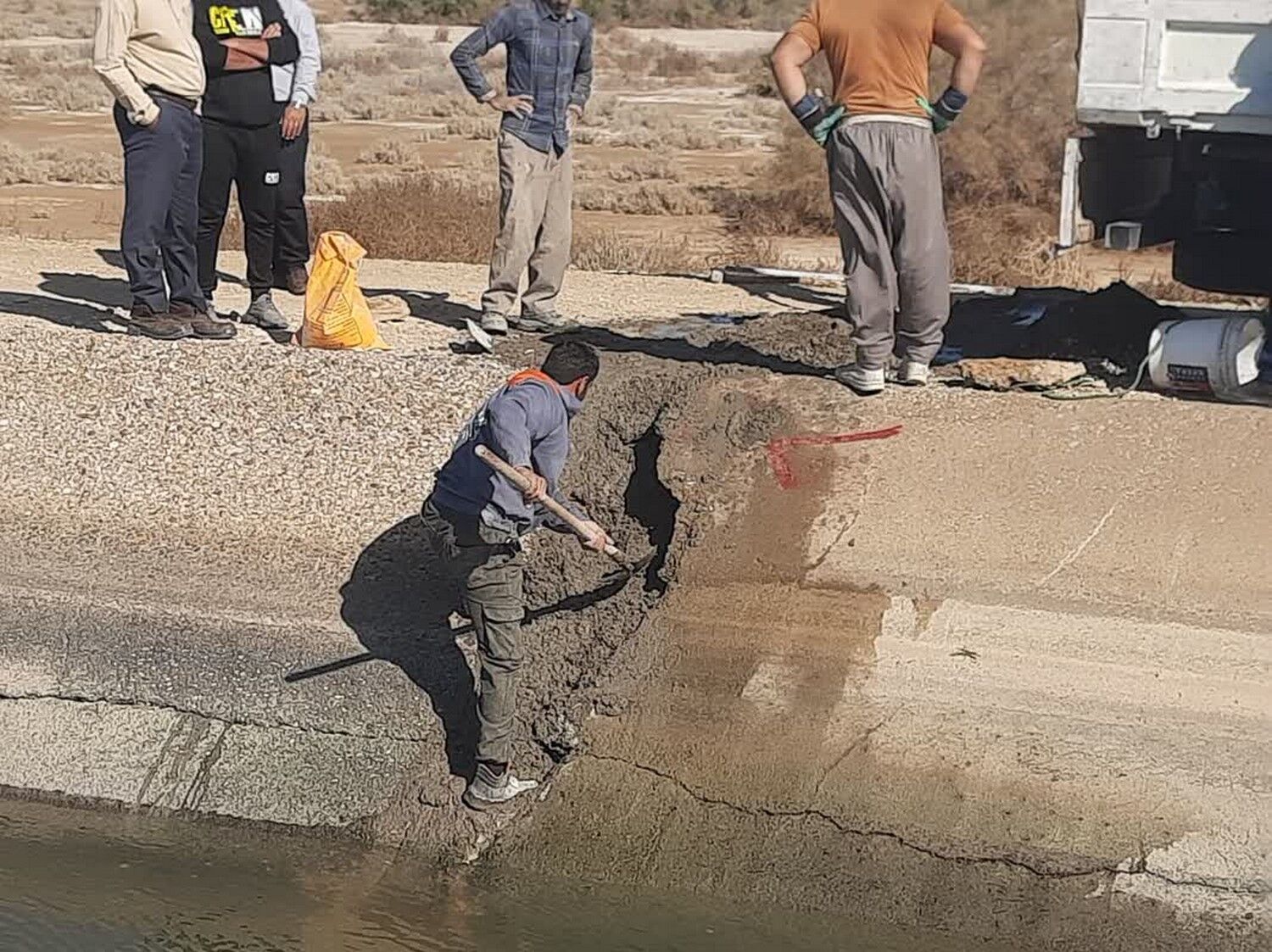 شکستگی های کانال انتقال آب جنوب شرق ترمیم شد