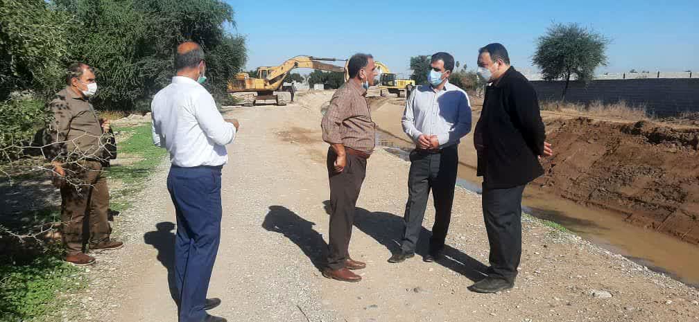عملیات بازسازی کانال آبیاری منطقه شرق شبکه آبیاری دز آغاز شد