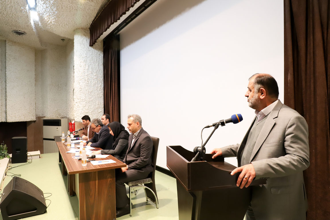 جلسه میز خدمت سازمان آب و برق خوزستان برگزار شد