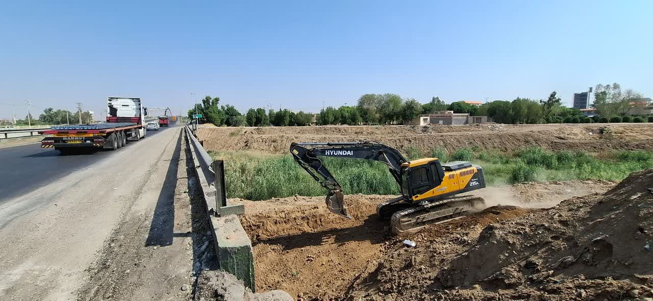 لایروبی کانال علی کمال اندیمشک برای مدیریت مخاطرات احتمالی ال نینو