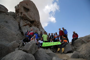 صعود گروه کوهنوردی آقایان سازمان آب و برق خوزستان به قله الوند همدان
