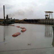 لایروبی ایستگاه پمپاژ طره بخاح انجام شد