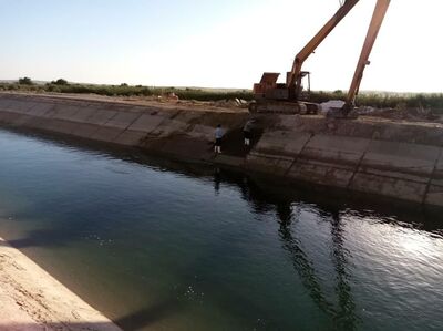 ترمیم کانال اصلی پای پل در شبکه آبیاری کرخه شمالی بدون قطع آب