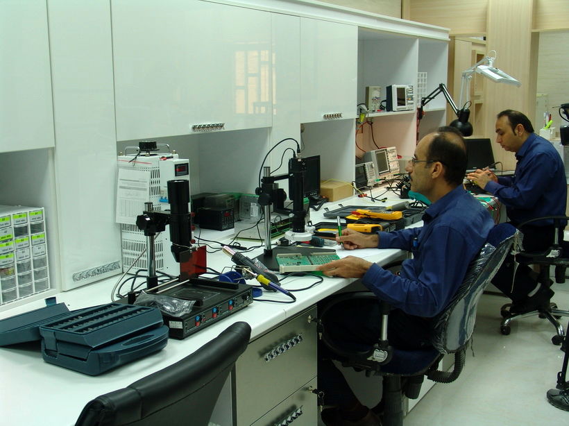    آزمایشگاه و مرکز تخصصی الکترونیک شرکت تعمیرات نیروگاه ها ی برق آبی خوزستان افتتاح شد
