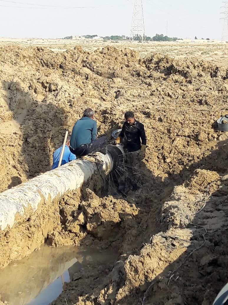 شکستگی و نقاط فرسوده خط لوله انتقال آب به شهرستان هندیجان تعمیر و بازسازی شد
