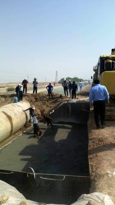 همکاری شرکت آب جنوب شرق خوزستان در طرح مقابله با ریزگردها