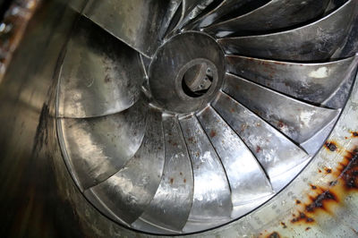 بهینه سازی پیچ های کُن توربین واحدهای یک و دو نیروگاه مسجدسلیمان
