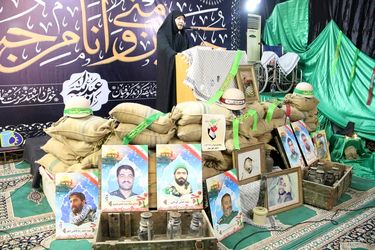 مراسم بزرگداشت هفته دفاع مقدس در شرکت آب جنوب شرق برگزار شد.