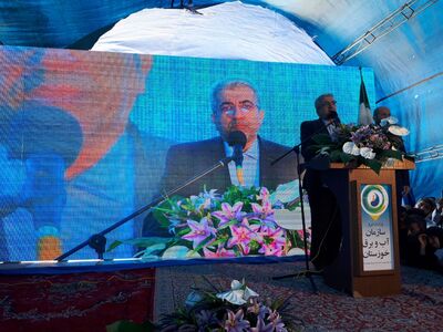 آغاز به کار طرح آبرسانی به مناطق شمال شرق خوزستان با حضور وزیر نیرو در شهرستان ایذه