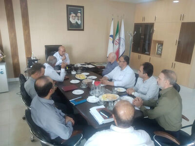 جلسه هماهنگی و کنترل الگوی کشت یونجه در شرکت بهره برداری مارون برگزار شد