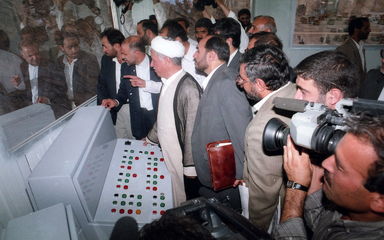 آیین افتتاحیه سد مخزنی مارون با حضور آیت الله هاشمی رفسنجانی- تیر ماه 1376