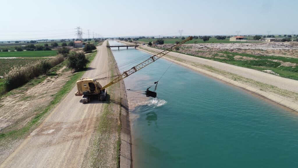 لایروبی کانال اصلی شبکه آبیاری گتوند آغاز شد