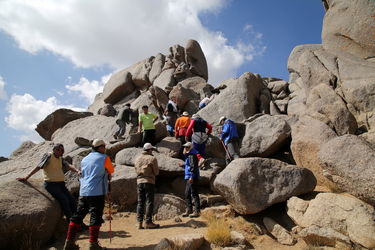 صعود گروه کوهنوردی آقایان سازمان آب و برق خوزستان به قله الوند همدان