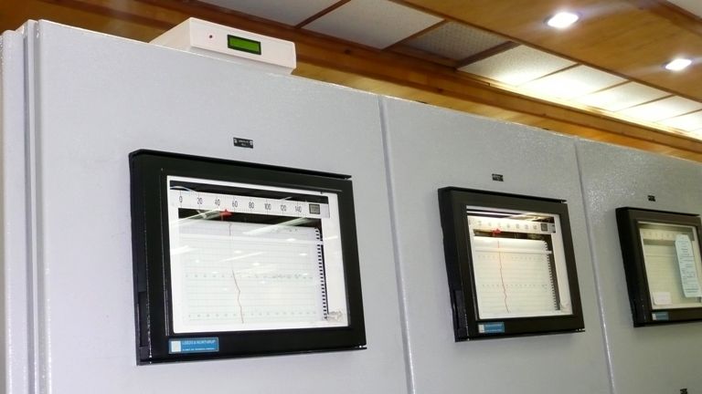 طراحی و ساخت میکروکنترل های کنترل دما در سد و نیروگاه شهید عباسپور