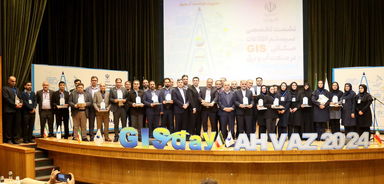 نخستین نشست تخصصی سیستم اطلاعات مکانیGIS در صنعت آب و برق در خوزستان