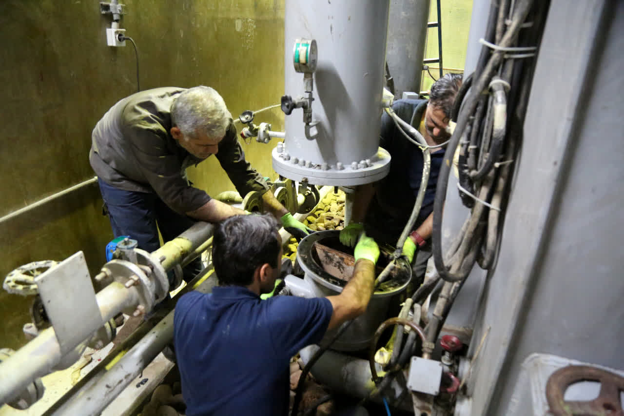 تعمیرات سالیانه ترانسفورماتورهای قدرت واحد یک و دو انجام شد 