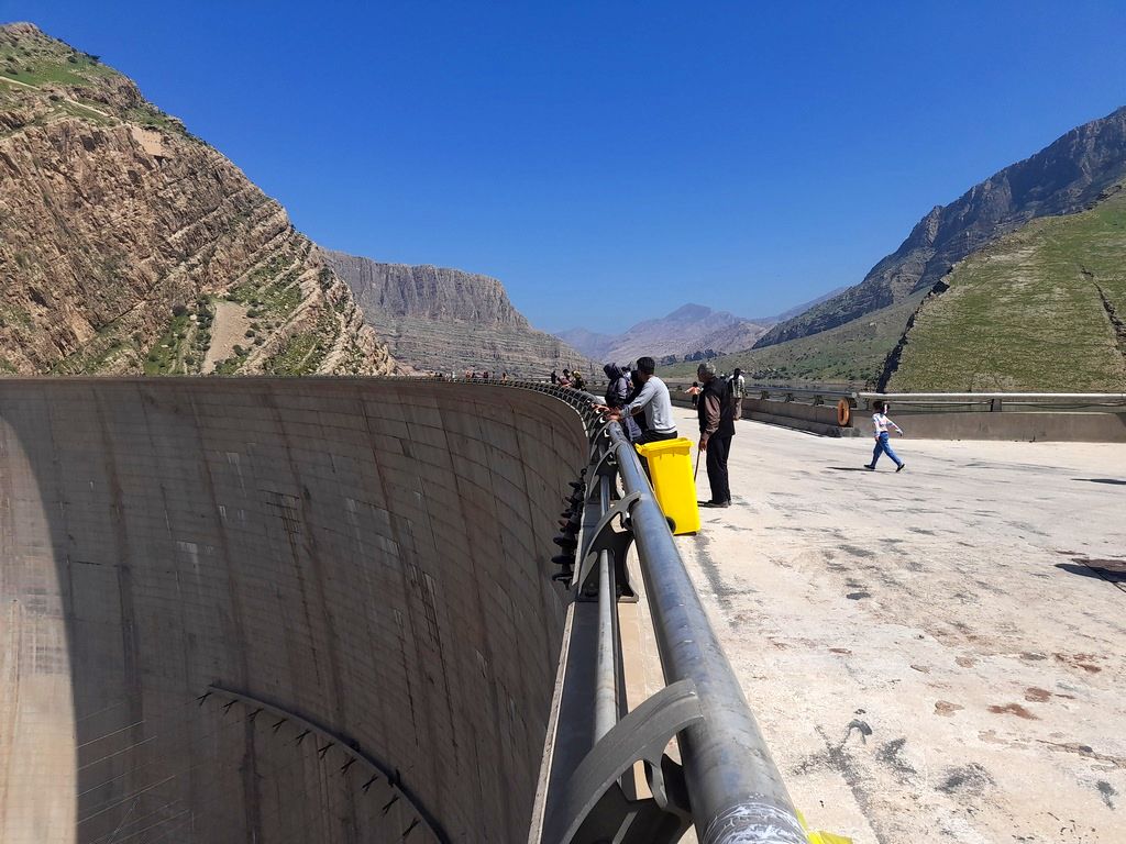 بازدید بیش از 50 هزار مهمان نوروزی از سد و نیروگاه شهید عباسپور