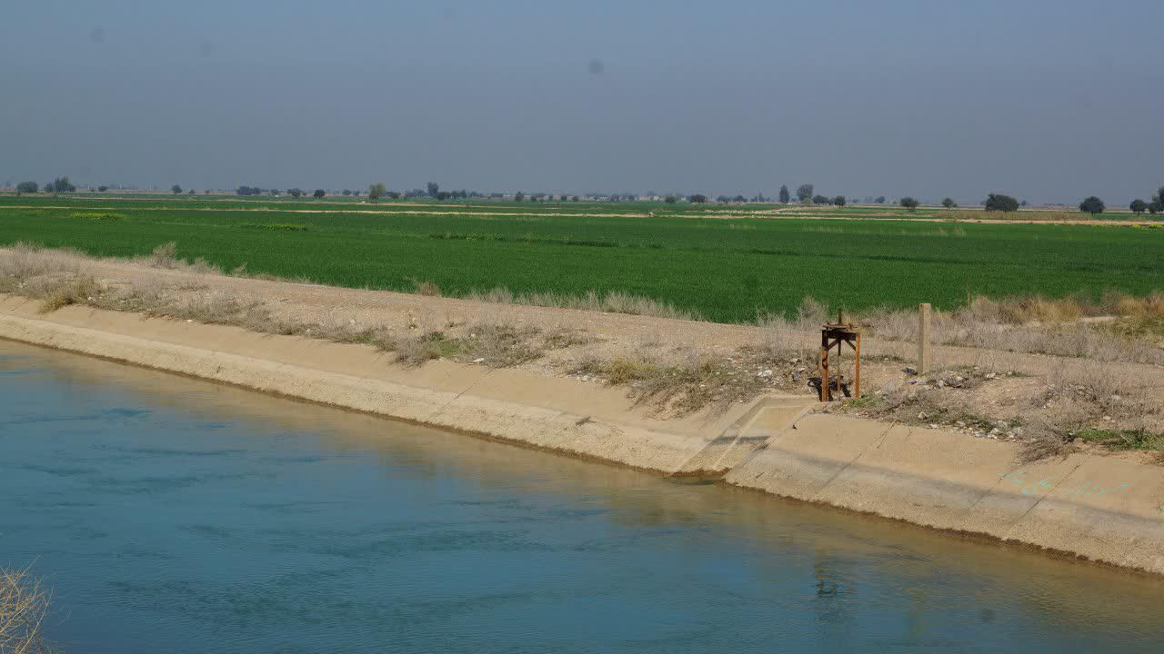 قرارداد آب بیش از ۶۳۶۰۰ هکتار محصولات زمستانه در شبکه های آبیاری شمال خوزستان منعقد شد