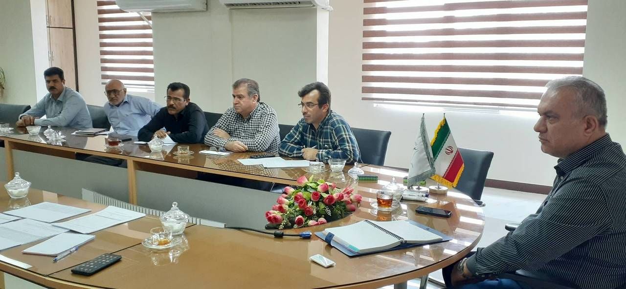 جلسه بررسی وضعیت وصول آب بها معوقه شرکت های تعاونی آب بران شبکه آبیاری میان آب شوشتر برگزار شد