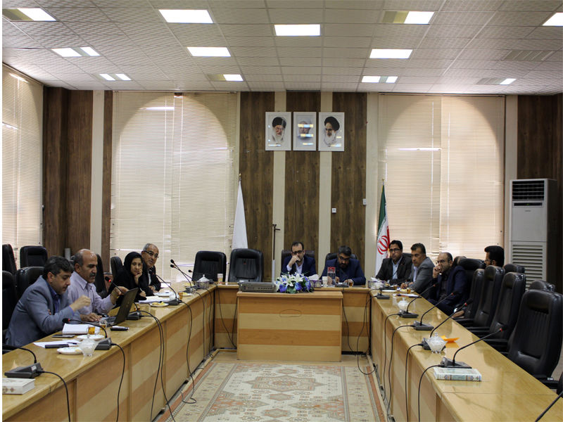 تشکیل جلسه هم اندیشی نحوه توزیع و تحویل آب در شبکه های فرعی بهبهان