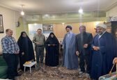دیدار مشاور مدیرعامل سازمان آب و برق خوزستان در امور ایثارگران با خانواده شهدای