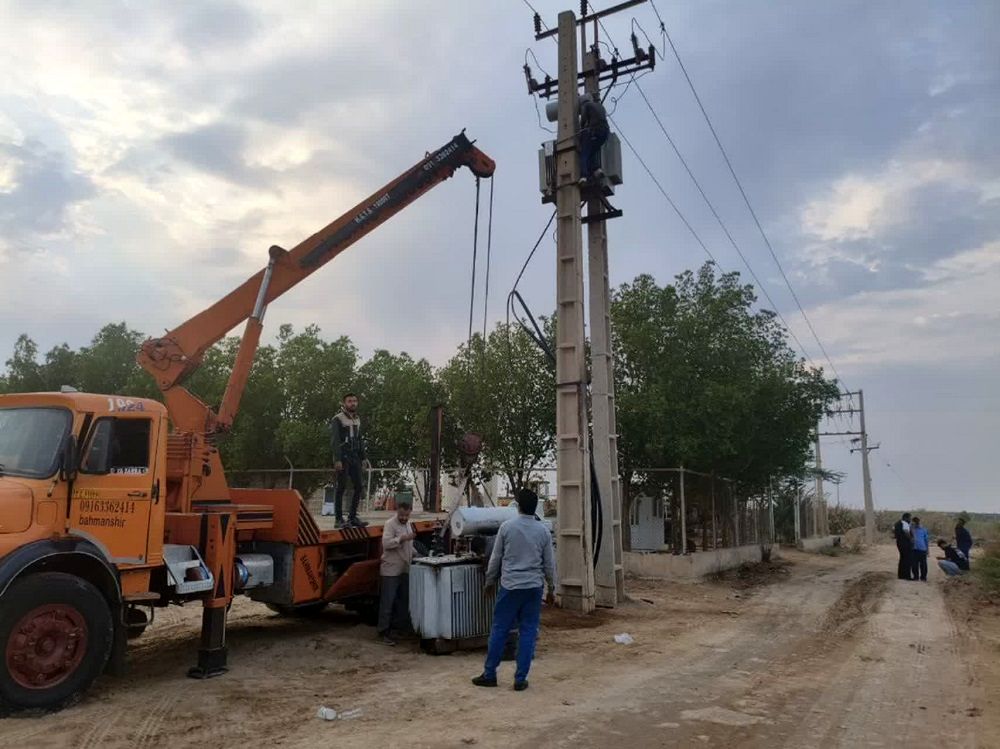  ترانسفورماتور 400 کیلوولت‌آمپر ایستگاه پمپاژ KO5 در حوضه کارون جنوبی نصب و راه‌اندازی شد