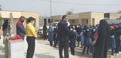 تجلیل از معلمان توسط شورای فرهنگی سازمان آب و برق خوزستان