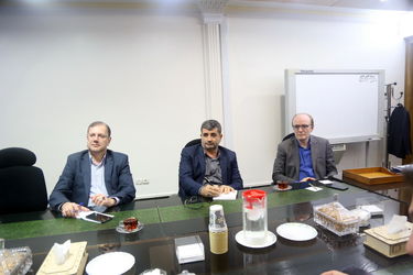 نشست هم اندیشی مدیرعامل، معاونان ، مشاوران و پدافند غیرعامل سازمان در مبارزه و پبشگیری از ویروس کرونا، به روایت تصویر