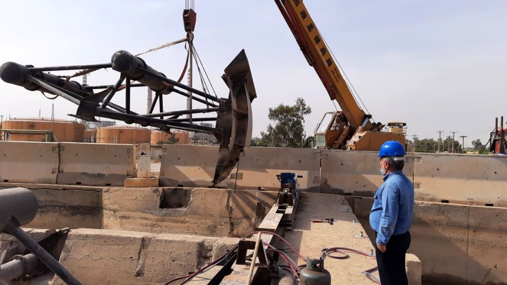 تعمیرات اساسی آمیل های اصلی شبکه آبیاری شمال شرق اهواز انجام شد