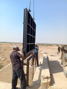  برای نخستین بار در شبکه آبیاری شهید رجایی امیدیه؛ استاپلاک طراحی، ساخته و نصب شد
