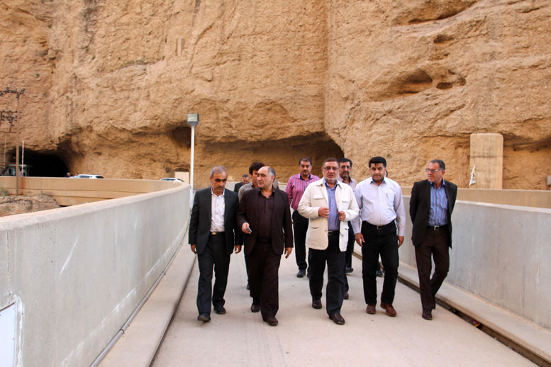 بازدید مدیرعامل سازمان آب و برق خوزستان از سد و نیروگاه دز