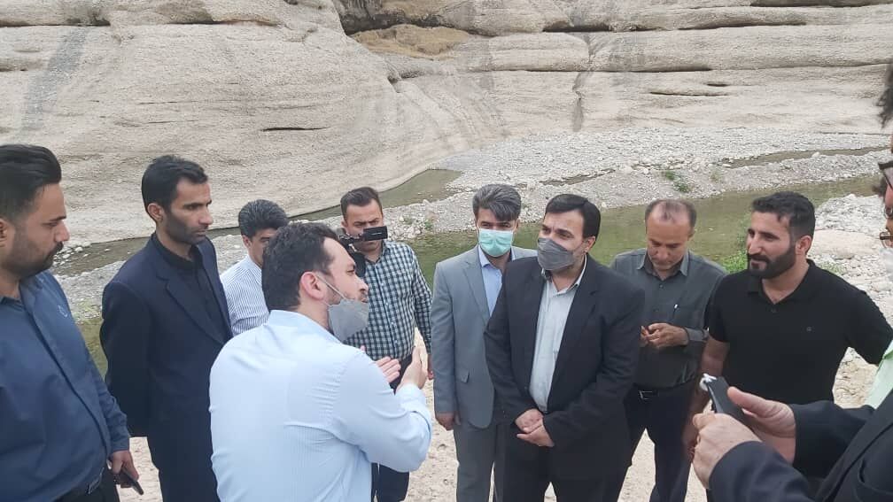 بازدید اعضای کمیسیون انرژی مجلس شورای اسلامی از طرح آبرسانی به شهرستان لالی