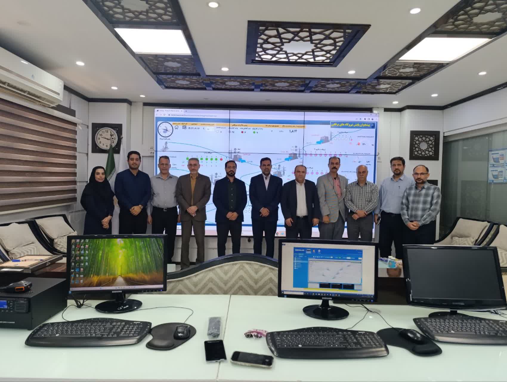بازدید نماینده شورای عالی فنی سازمان برنامه و بودجه از سازمان آب و برق خوزستان