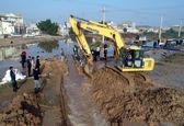 استمرار حرکت جهادگونه سازمان آب و برق خوزستان در دفع آب های سطحی ناشی از بارندگی/ اهواز 28 آذر ماه