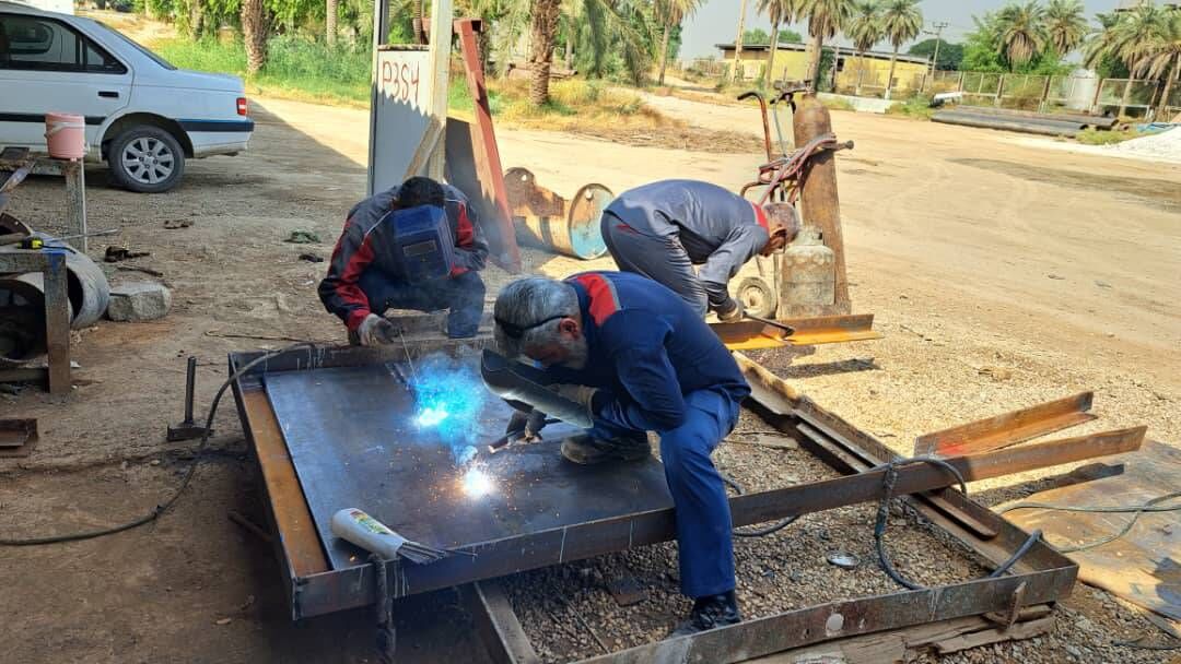 تعمیر اساسی چک ها و دریچه های شبکه های آبیاری شرکت کارون بزرگ انجام شد